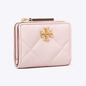 NWOT Tory Burch Kira Diamond Quilt Quilted Bi-Fold Wallet in Rose Salt Pink